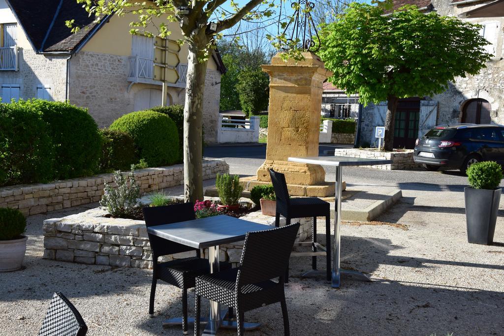 Hotel Le Petit Relais Calès Exterior foto